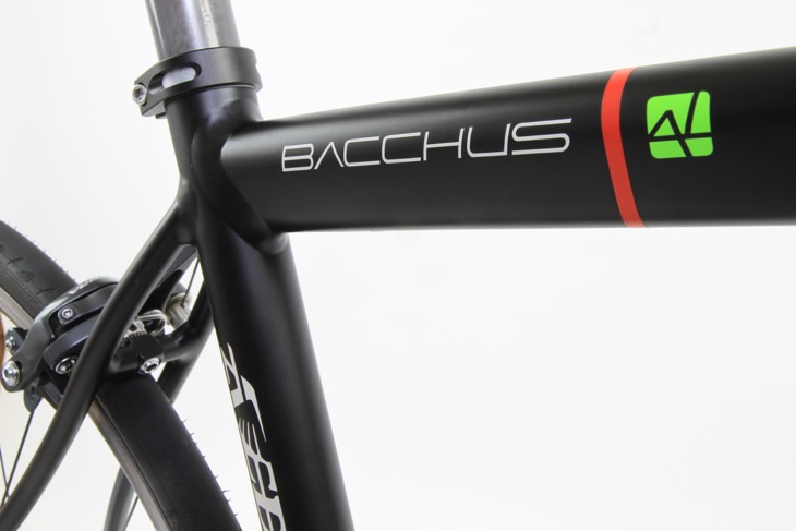 エヴァディオ2013 Venus01＆Bacchas01Di2限定車 新企画SYSTEM ZERO開始
